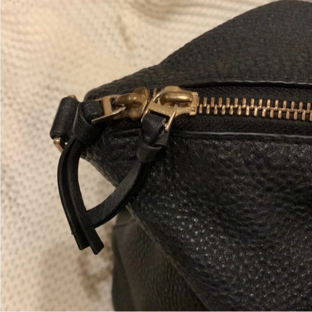 Tory Burch Black Purse - Picture 5 of 14